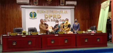 Rapat Paripurna Pandangan Umum DPRD Terhadap Ranperda APBD T.A 2022 Digelar